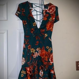 Green emerald dress from Pretty little thing